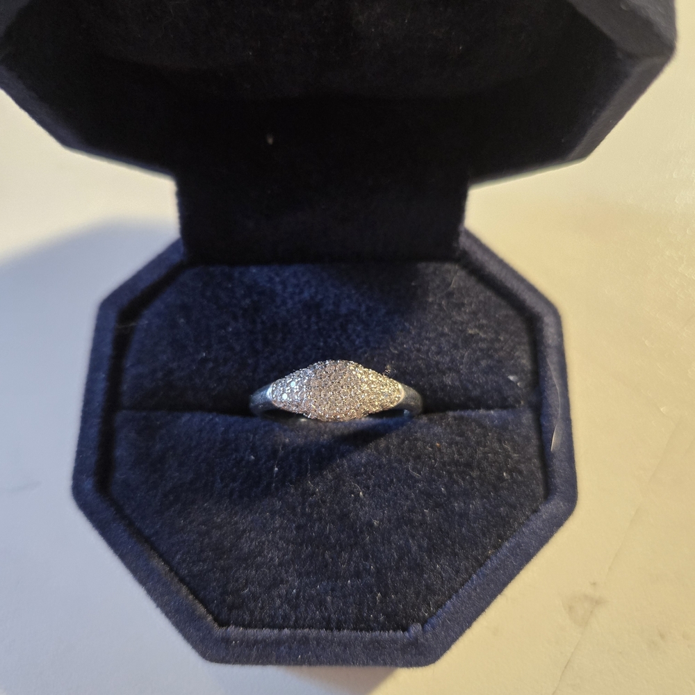 Elegant Silver Women's Ring